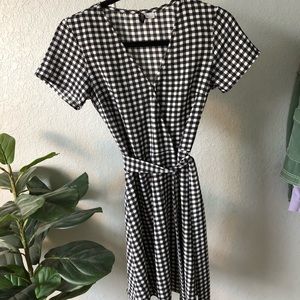 H&M Gingham wrap dress